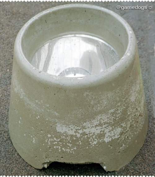 finished concrete water bowl